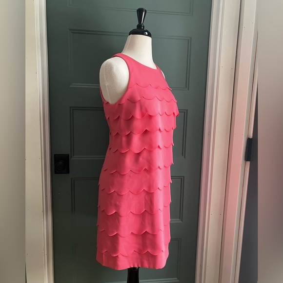 White House Black Market Scallop Coral pink Sleeveless Dress size 4 - Picture 2 of 6